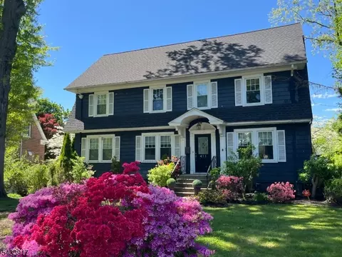 411 Walton Rd, Maplewood, NJ 07040