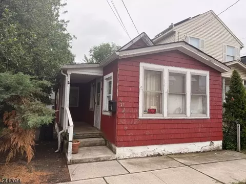 47 May St, Perth Amboy, NJ 08861