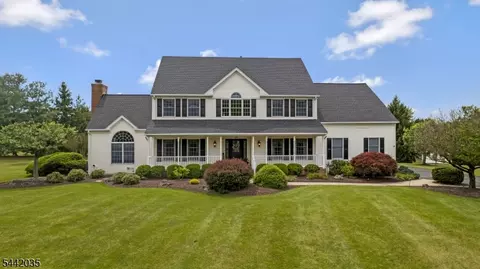 23 Deer Path, Hillsborough, NJ 08844