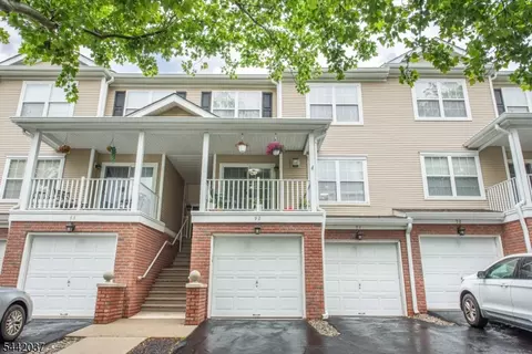 Exterior - 92 Carter Rd, Haskell, NJ 07420 photo 1 of 3