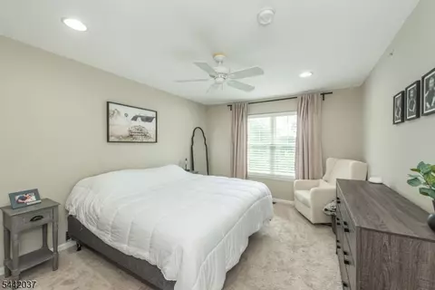 Bedroom - 92 Carter Rd, Haskell, NJ 07420 photo 1 of 1