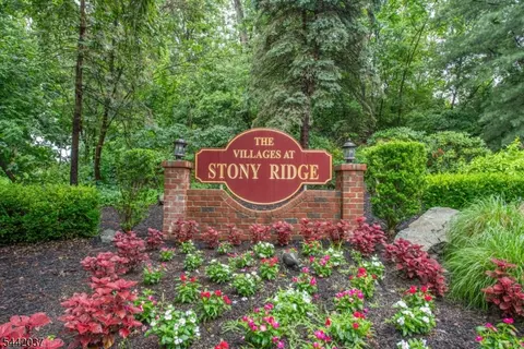 92 Carter Rd, Haskell, NJ 07420