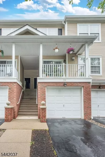 Exterior - 92 Carter Rd, Haskell, NJ 07420 photo 2 of 3