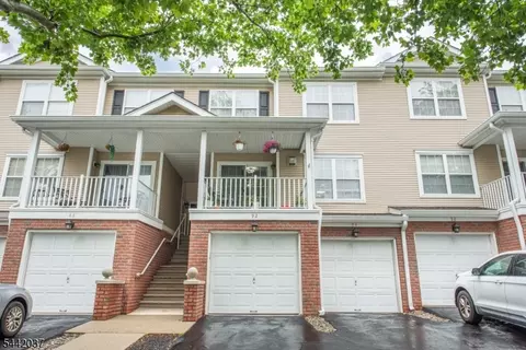 92 Carter Rd, Haskell, NJ 07420