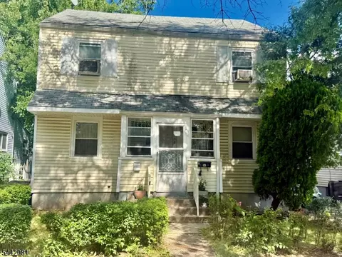 72 Hanford St, Newark, NJ 07114