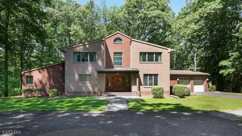 1700 Perrineville Rd, Monroe Township, NJ 08831