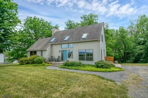 33 Dry Rd, Blairstown, NJ 07825