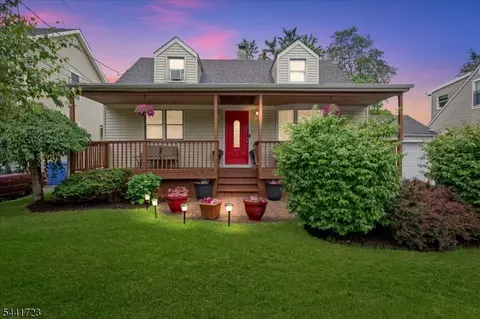 448 Carmine Ave, South Plainfield, NJ 07080