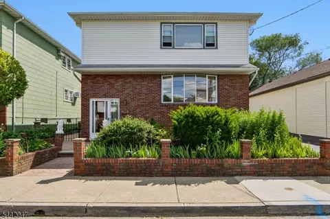 27 Crystal St, North Arlington, NJ 07031