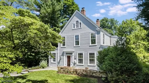 53 Hillside Ave, Glen Ridge, NJ 07028