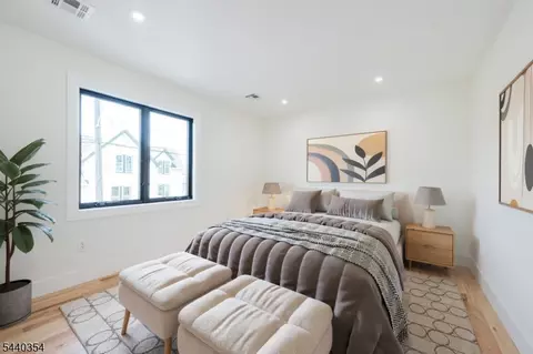 Bedroom - 363 Park St, Hackensack, NJ 07601 photo 7 of 10