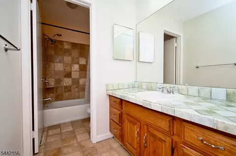 4 Cedar Ct, Bedminster, NJ 07921 photo 12