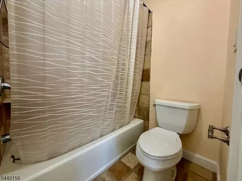 4 Cedar Ct, Bedminster, NJ 07921 photo 13