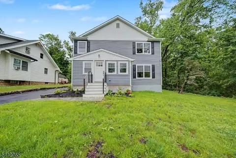 21 Willow Ave, Randolph, NJ 07869
