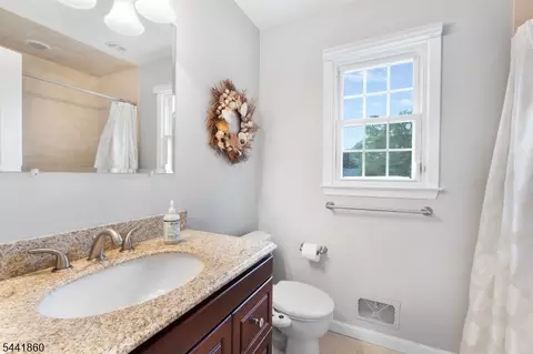 38 River Bend Rd, Clinton, NJ 08809 photo 16