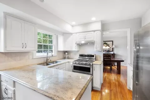 38 River Bend Rd, Clinton, NJ 08809 photo 7