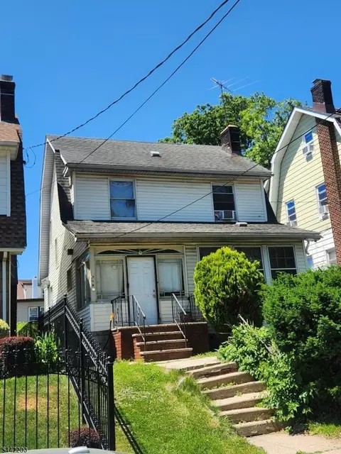 186 Hansbury Ave, Newark, NJ 07112