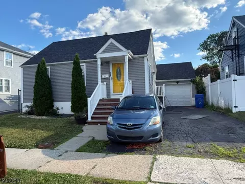 211 Bradford Ave, Linden, NJ 07036