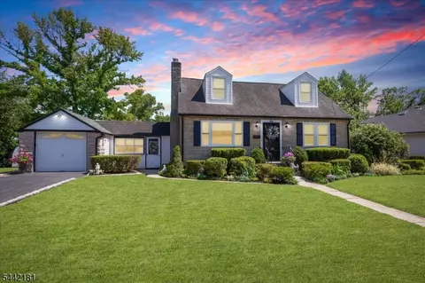 374 South Ave, Fanwood, NJ 07023