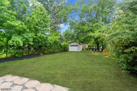 307 Hillside Ave, Nutley, NJ 07110 photo 38