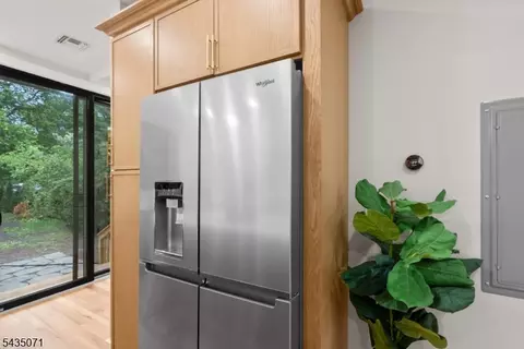 307 Hillside Ave, Nutley, NJ 07110 photo 16