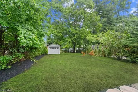 307 Hillside Ave, Nutley, NJ 07110 photo 37