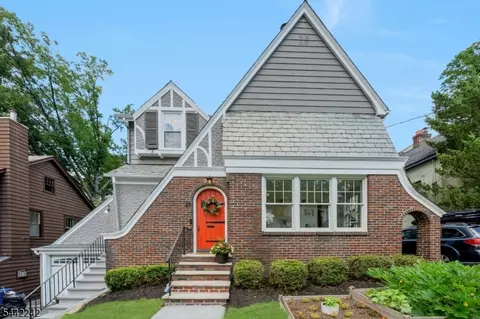 23 Broadview Ave, Maplewood, NJ 07040