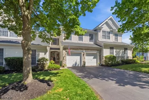 6 Sawgrass Way, Annandale, NJ 08801