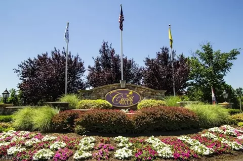 3 Silcox Pl, Somerset, NJ 08873