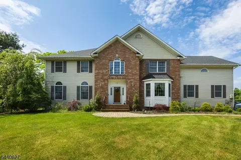 72 Doby Rd, Randolph Twp, NJ 07945