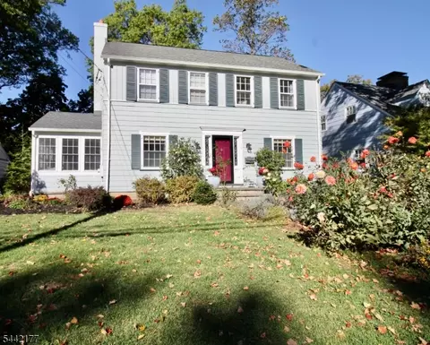 24 College Ave, Montclair, NJ 07043