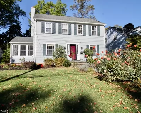 24 College Ave, Montclair, NJ 07043