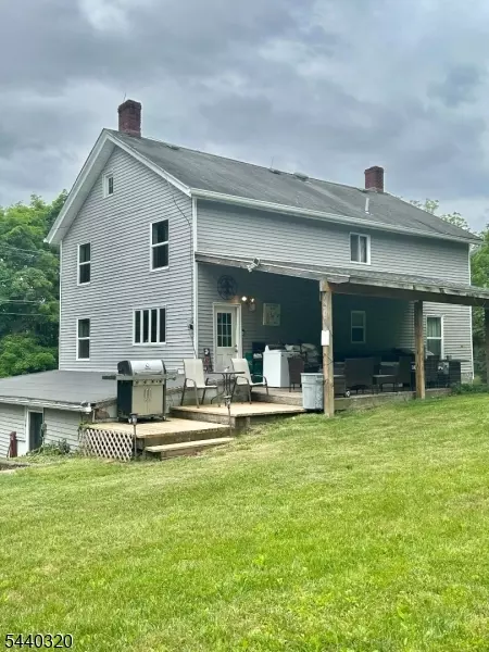 18 Judge Beach Rd, Wantage, NJ 07461