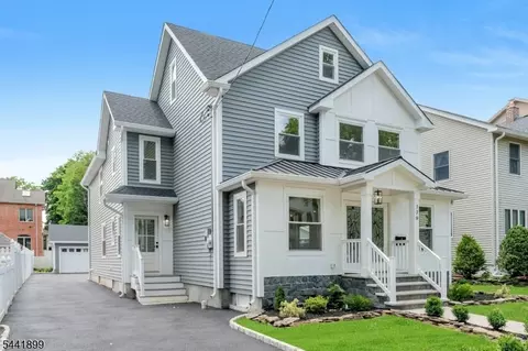 179 Washington Ave, Rutherford, NJ 07070