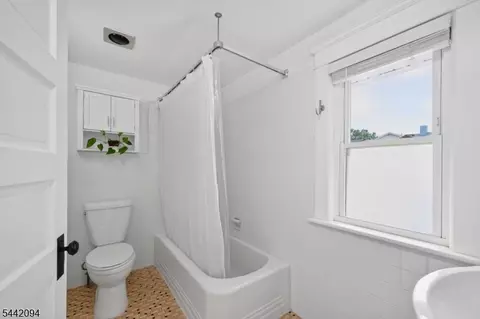 366 E Main St, Somerville, NJ 08876 photo 24