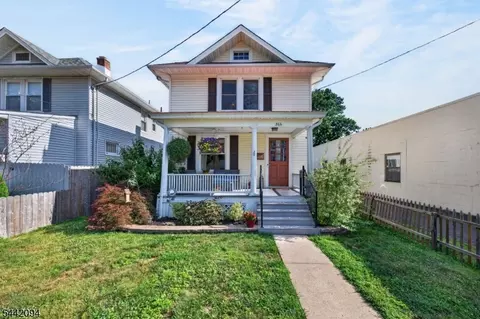 366 E Main St, Somerville, NJ 08876 photo 2