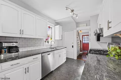 366 E Main St, Somerville, NJ 08876 photo 8