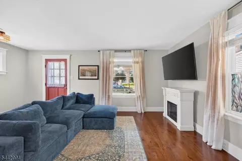 366 E Main St, Somerville, NJ 08876 photo 11