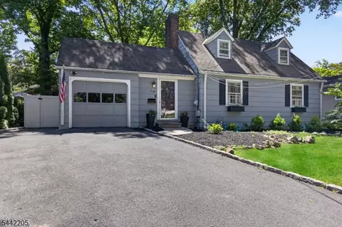 2160 Raritan Rd, Scotch Plains, NJ 07076
