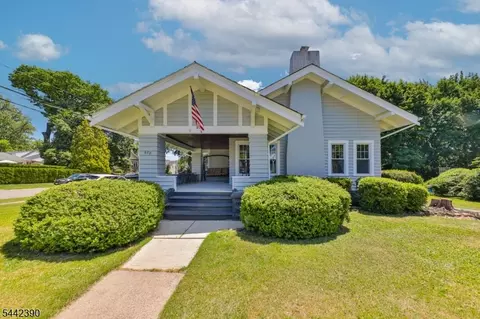 670 Belvidere Rd, Phillipsburg, NJ 08865