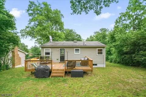 60 Alpine Rd, Wantage, NJ 07461 photo 4