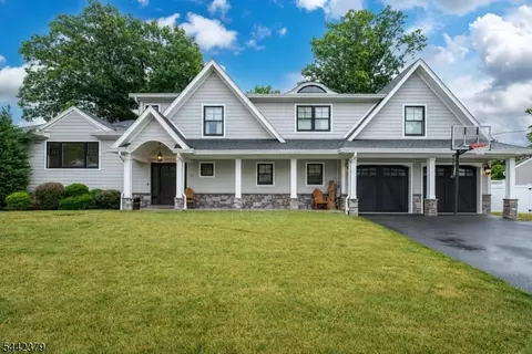 57 Coventry Rd, Wayne, NJ 07470