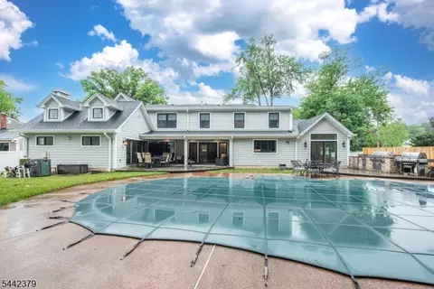 57 Coventry Rd, Wayne, NJ 07470 photo 33