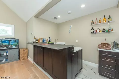57 Coventry Rd, Wayne, NJ 07470 photo 21