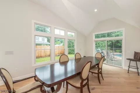 57 Coventry Rd, Wayne, NJ 07470 photo 6