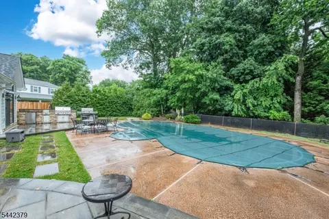 57 Coventry Rd, Wayne, NJ 07470 photo 34