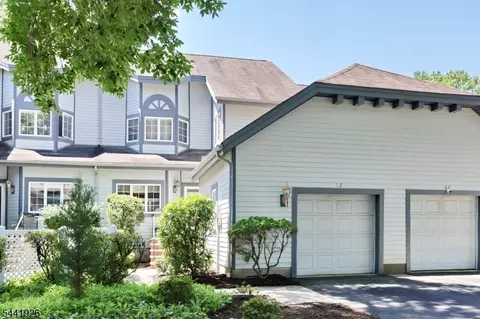 72 Birch Ln, Wayne, NJ 07470 photo 1