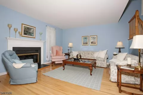 72 Birch Ln, Wayne, NJ 07470 photo 6