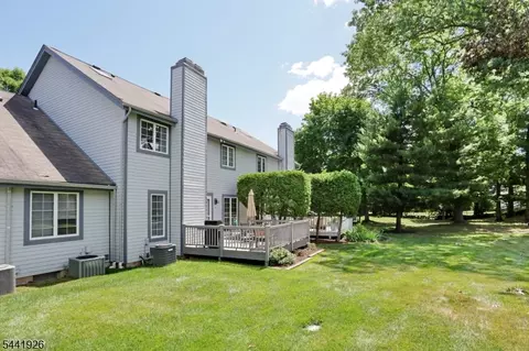 Exterior - 72 Birch Ln, Wayne, NJ 07470 photo 3 of 6