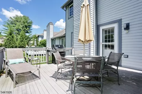Exterior - 72 Birch Ln, Wayne, NJ 07470 photo 2 of 6